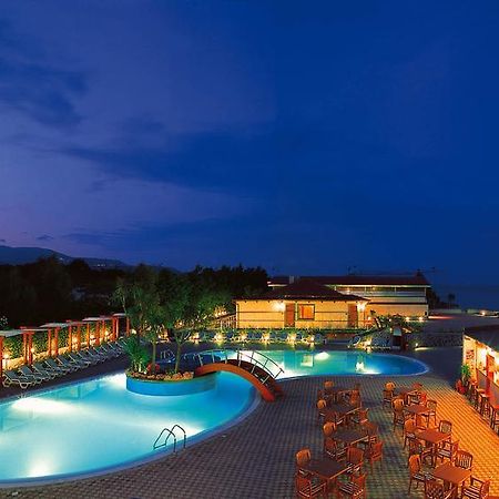 Trevi Village Кампора Сан Джовани Екстериор снимка